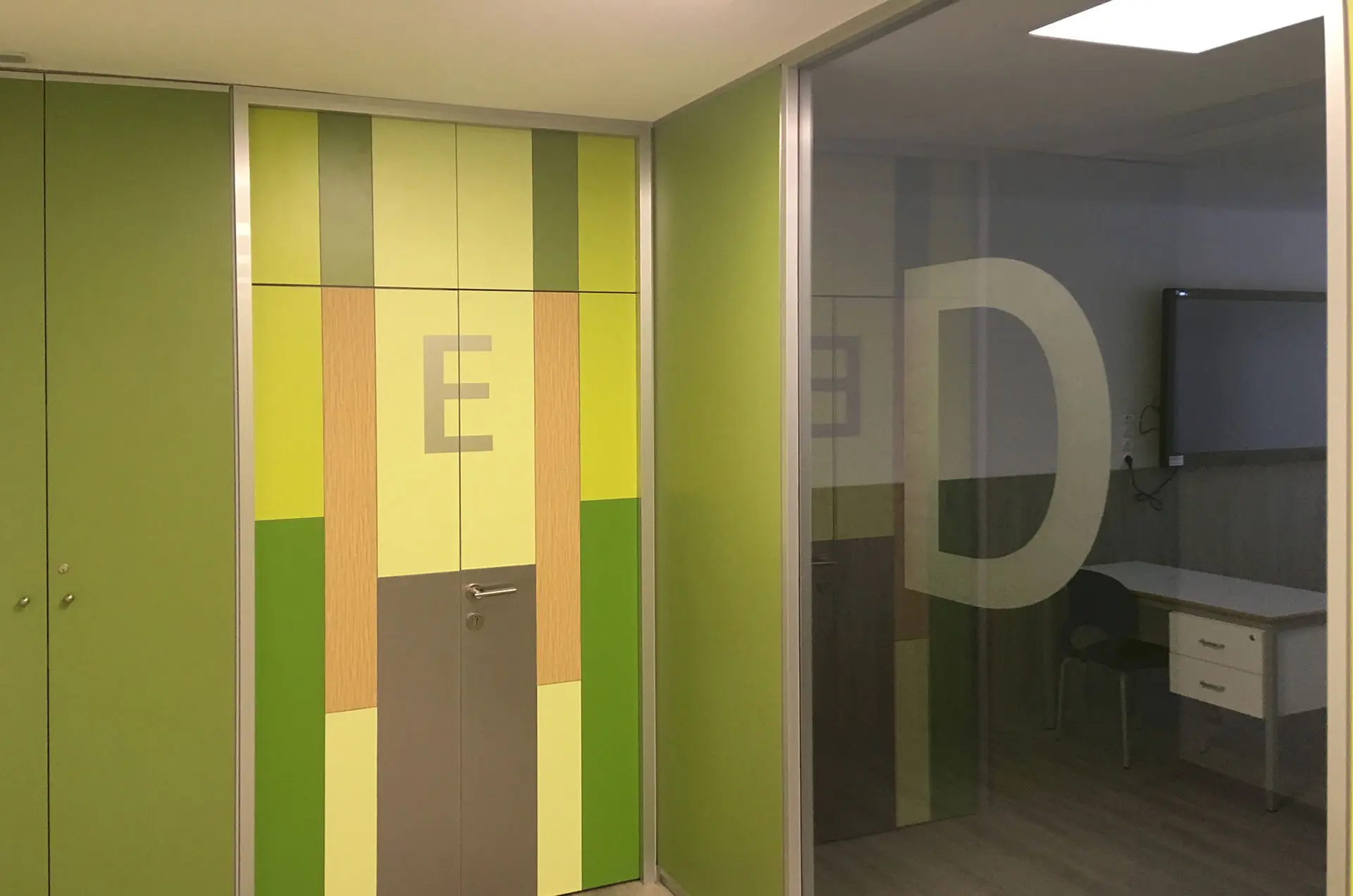 Proyecto integral de rotulación en Escola L'Oreig de Pallejà